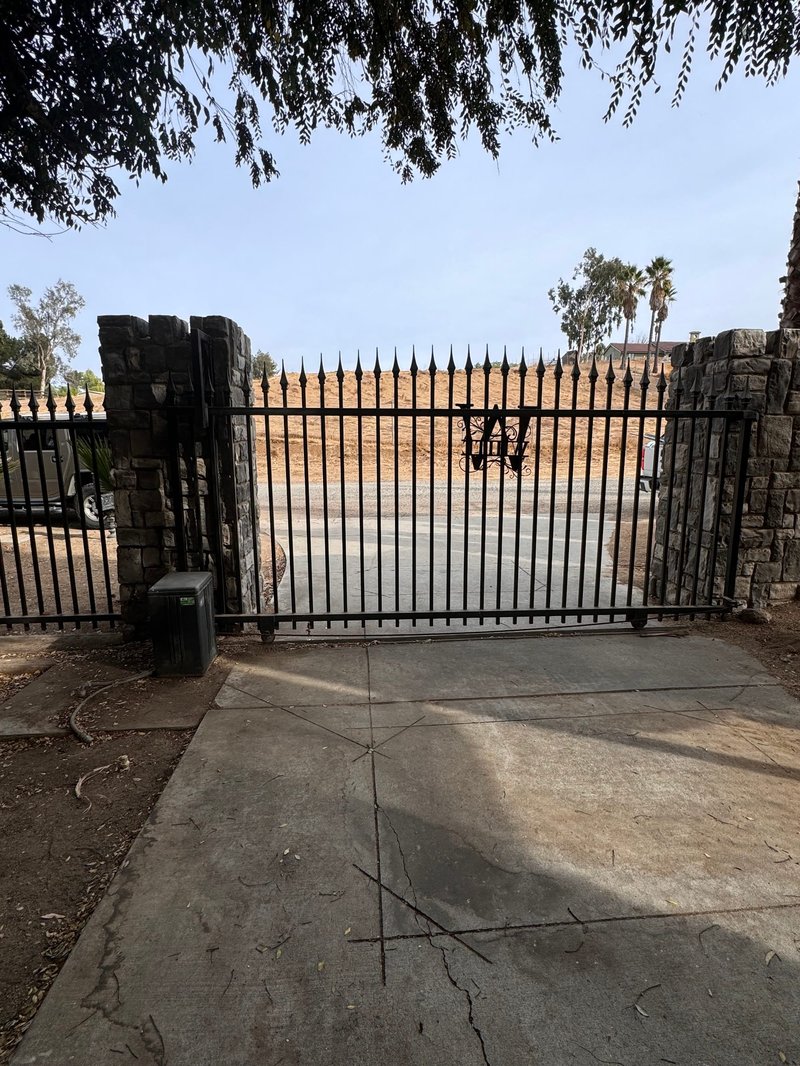 Elite Access Gate Keypad Programming ,  24/7 Garage Door and Gate Services, Inland Empire CA